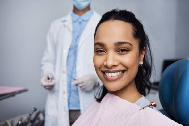 Best Tooth Extraction  in Lake Dalecarlia, IN